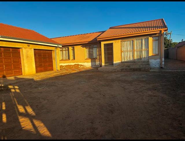 3 BEDROOM HOUSE FOR SALE IN SOSHANGUVE BB